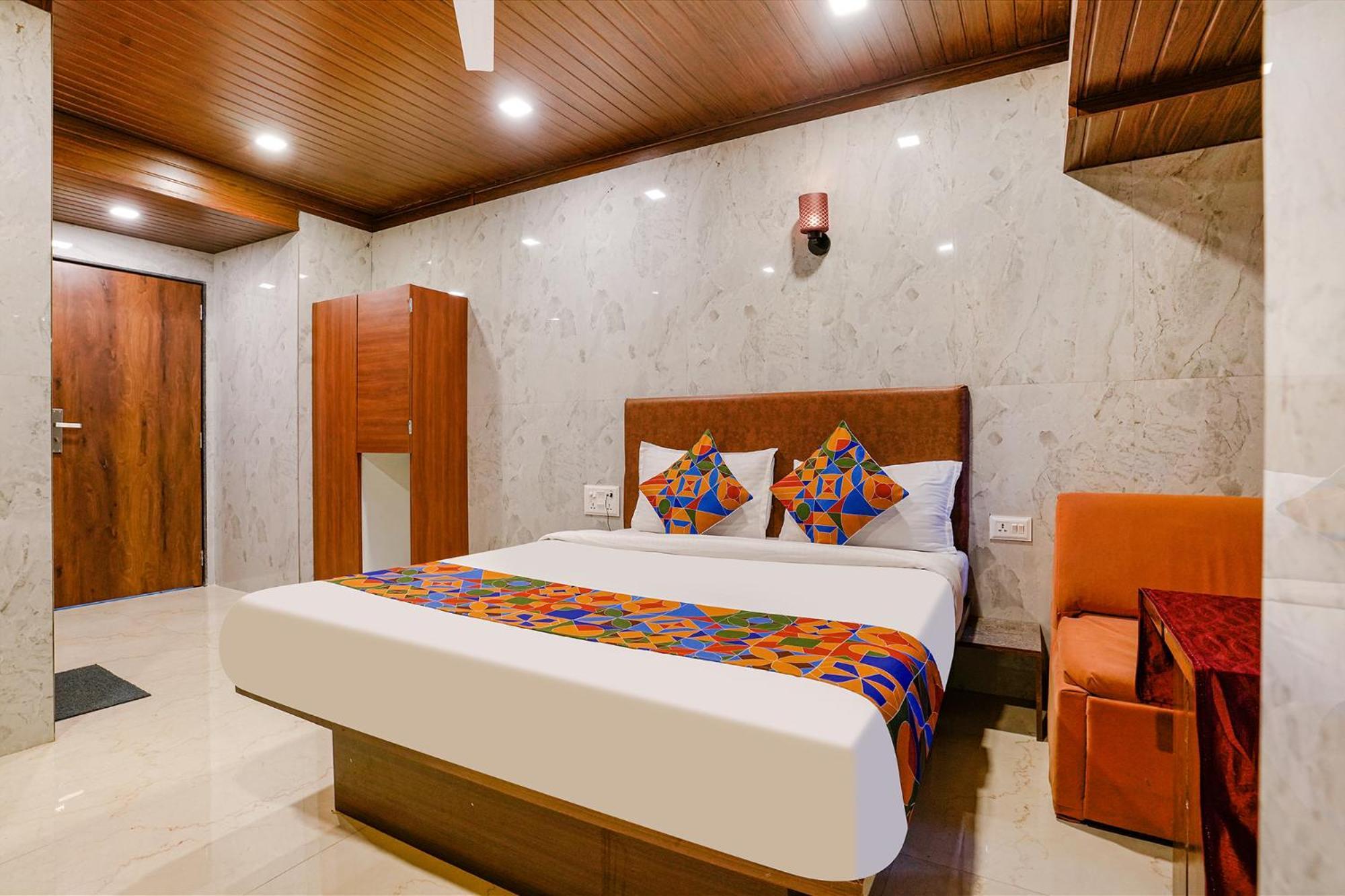 Fabexpress Yatri Inn - Navi Mumbai Turambhe 外观 照片