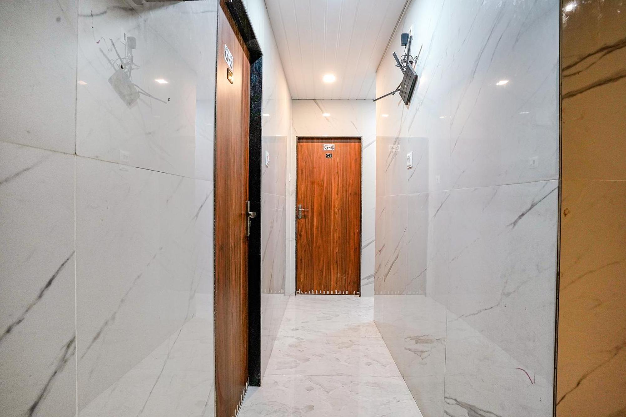 Fabexpress Yatri Inn - Navi Mumbai Turambhe 外观 照片