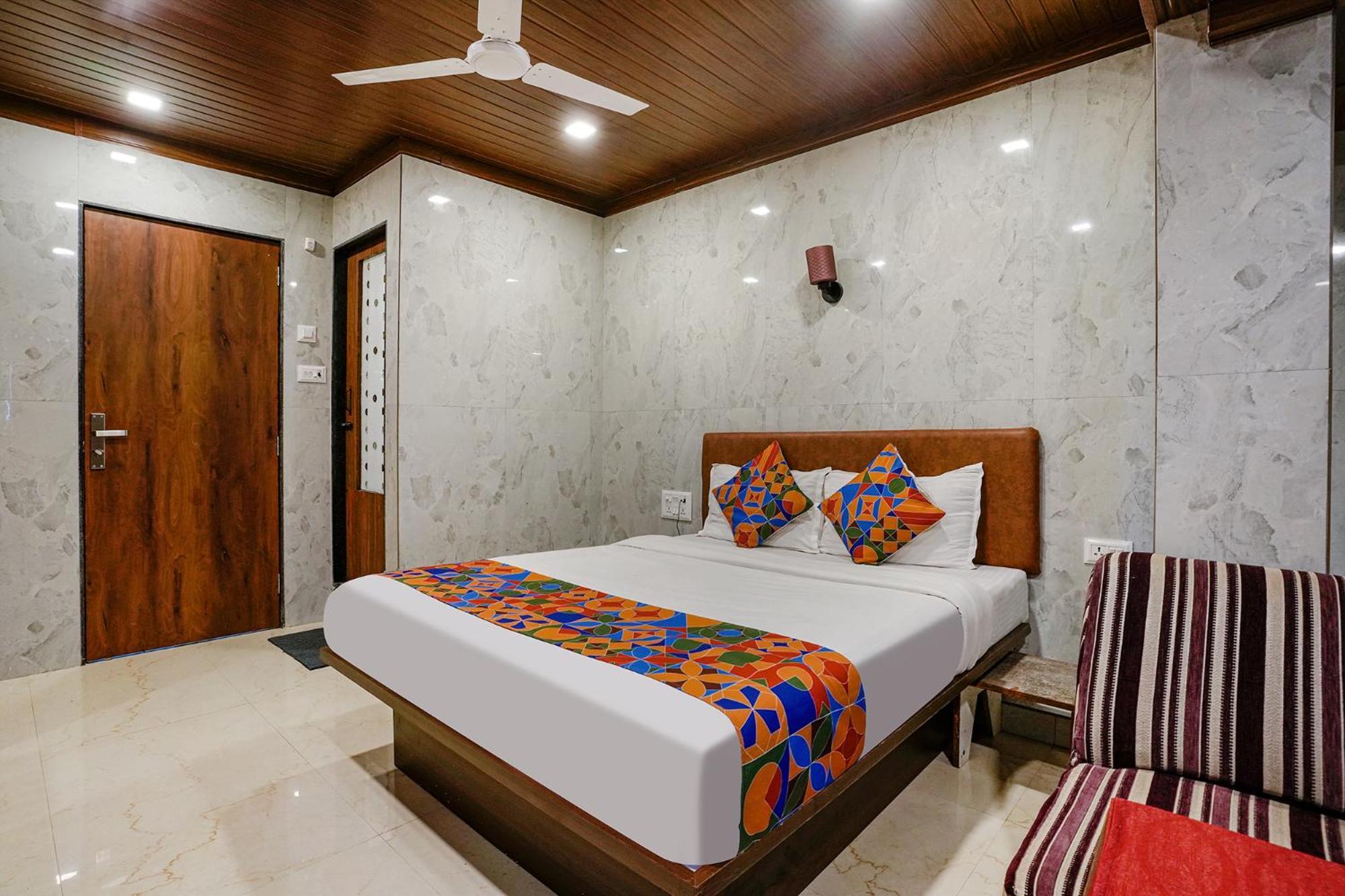 Fabexpress Yatri Inn - Navi Mumbai Turambhe 外观 照片